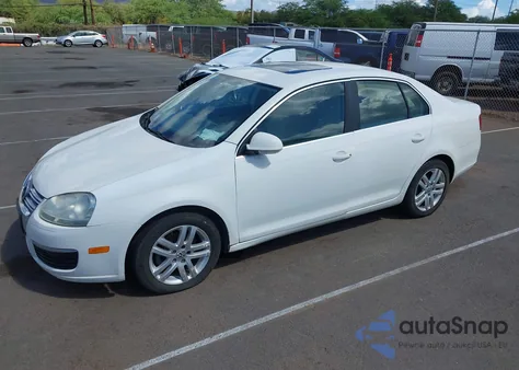 2009 Volkswagen Jetta Tdi z USA, uszkodzony, nr VIN 3VWRL71K79M062882